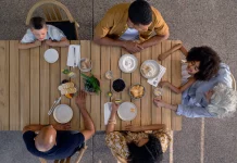 Neighbor Partners with FloorFound on Recommerce Program for Outdoor Furniture FloorFound-Neighbor-partner-program